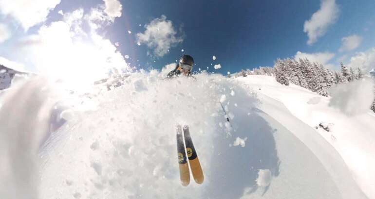 Mountain Ski Transfer skiing in the snow