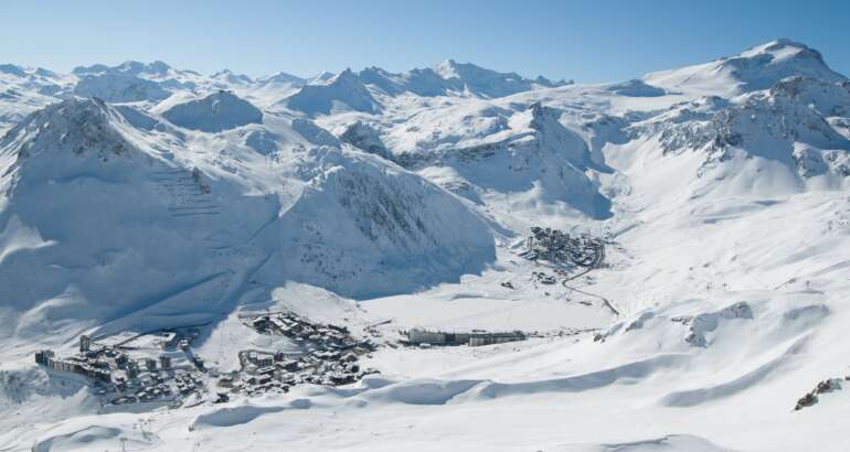 Mountain Ski Transfer from Turin airport TRN to Tignes Northern Alps - Savoie