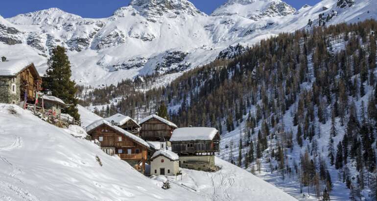 Mountain Ski Transfer from Turin airport TRN to Champoluc Aosta Valley