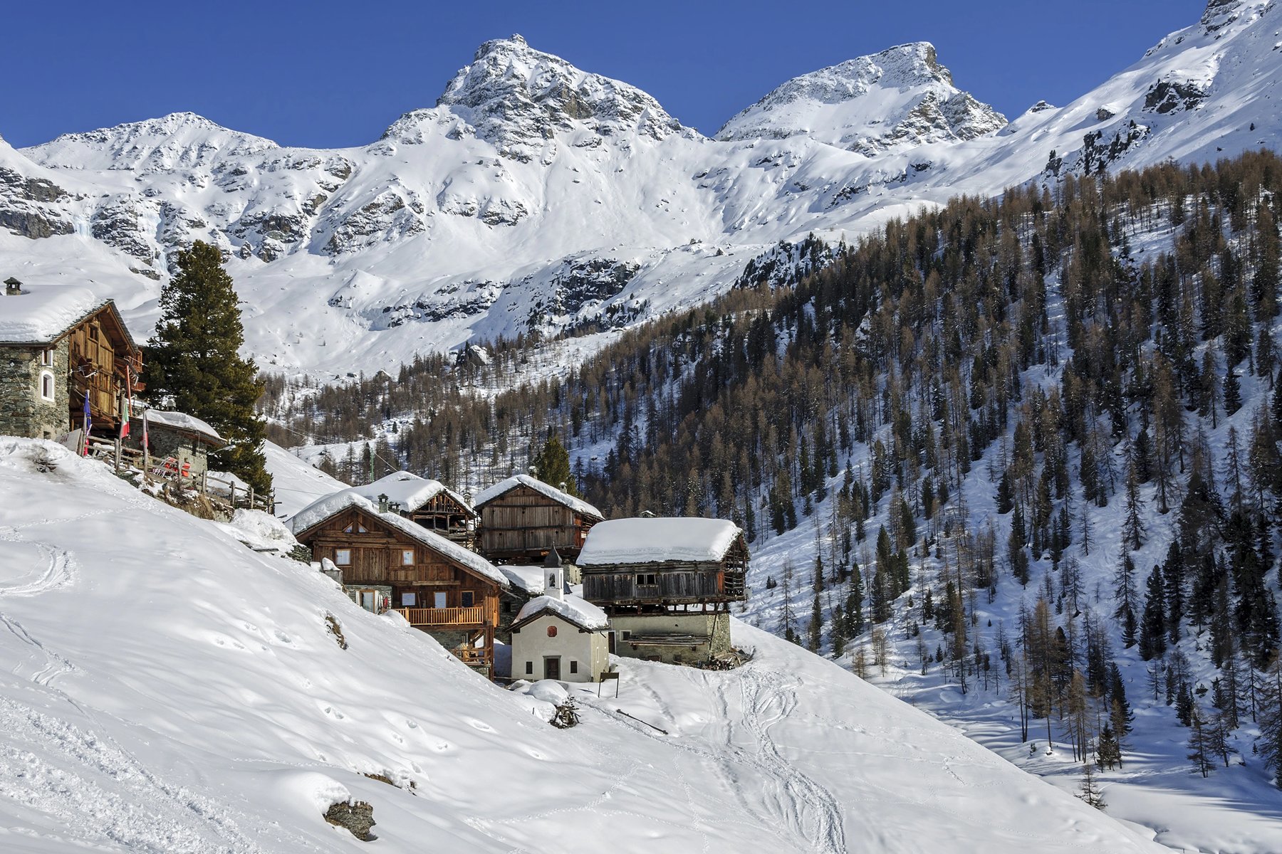 Mountain Ski Transfer from Turin airport TRN to Champoluc Aosta Valley